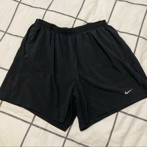 nike running shorts with mesh insert and pockets